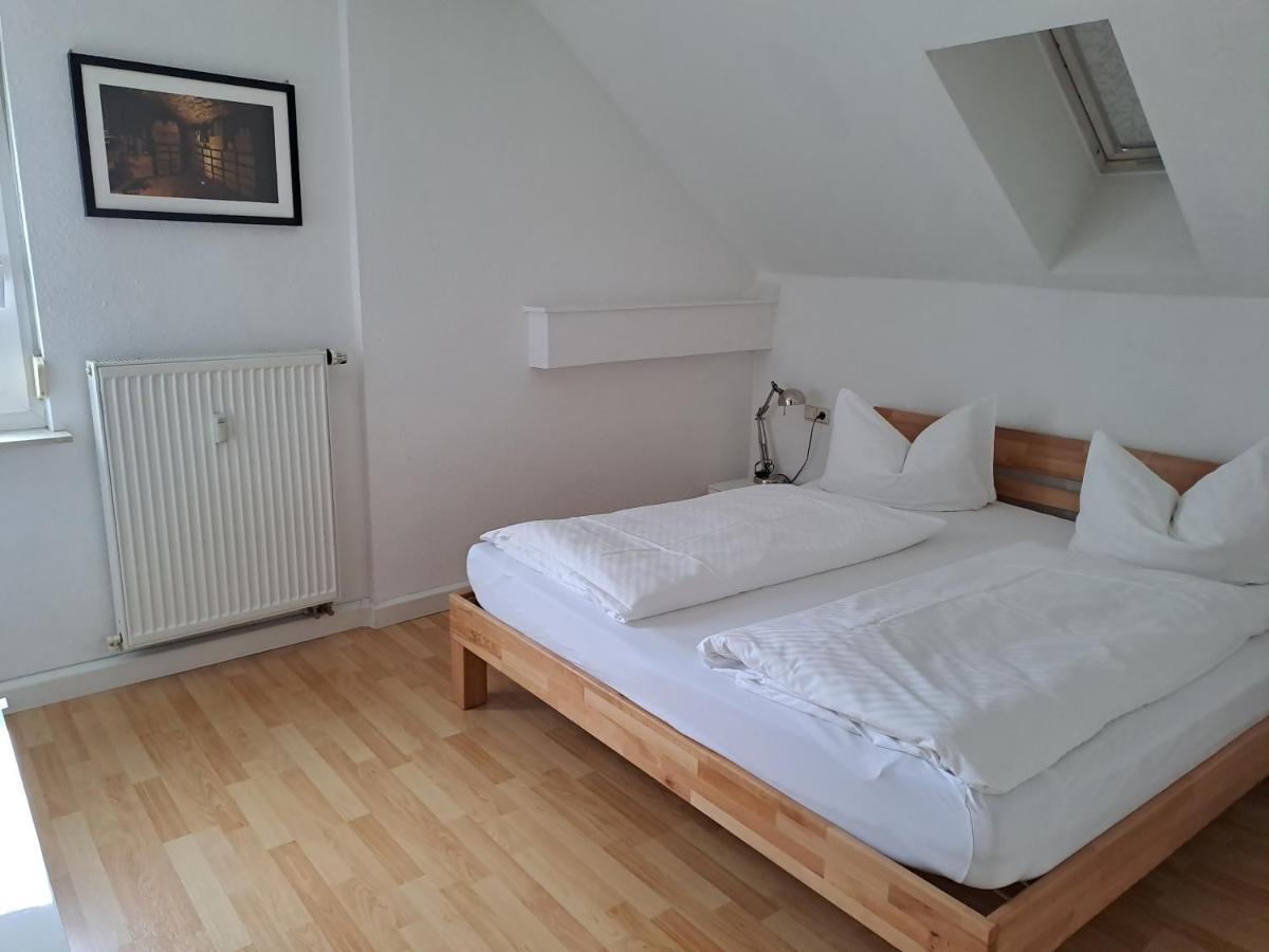 Waldhorn Alleenring Apartments كيرشهايم أونتر تيك المظهر الخارجي الصورة