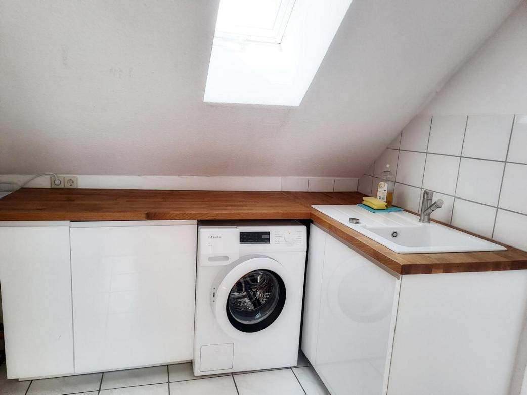 Waldhorn Alleenring Apartments كيرشهايم أونتر تيك الغرفة الصورة
